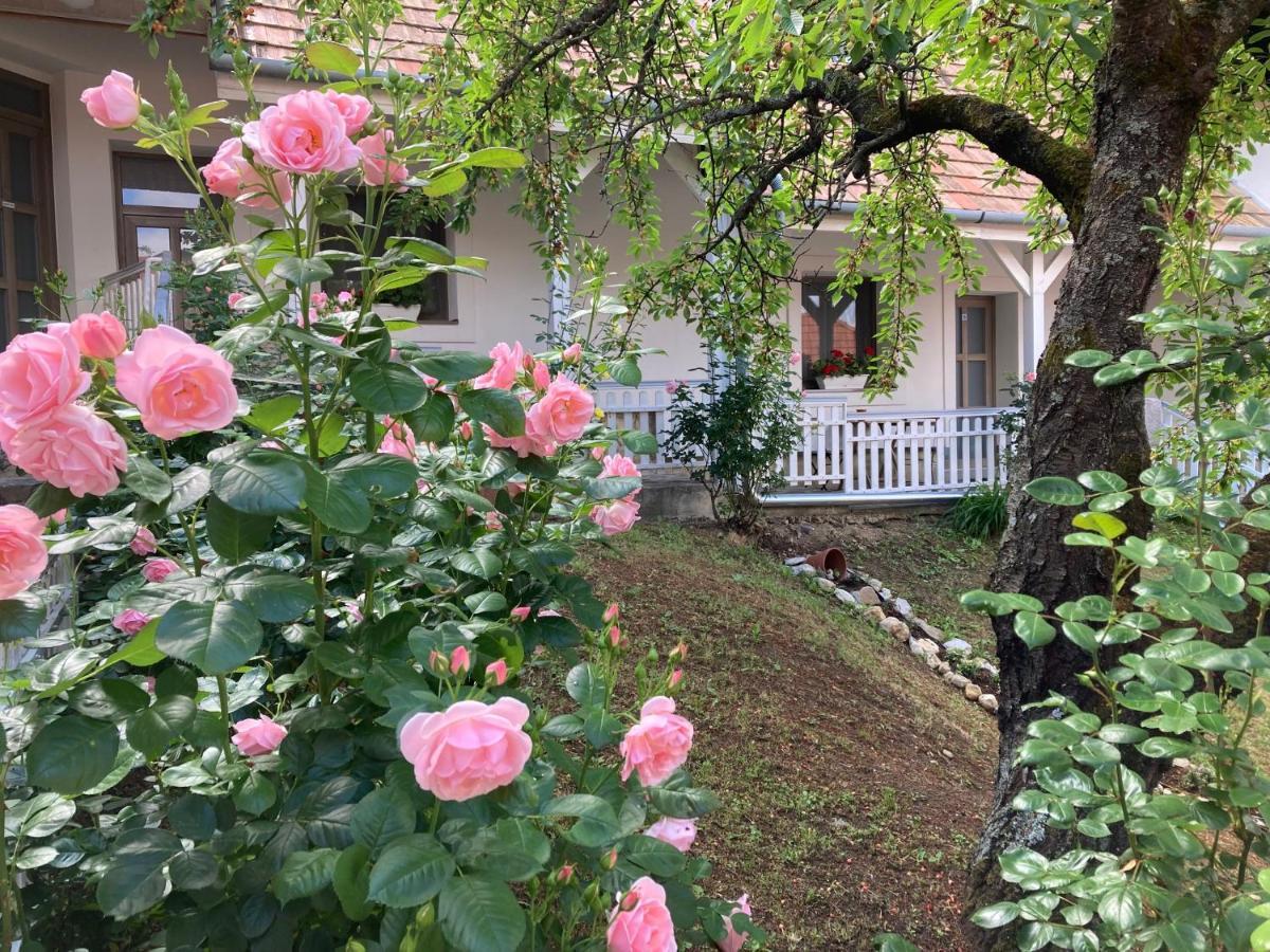 Fogadó a Két Tölgyfához Sümeg Extérieur photo