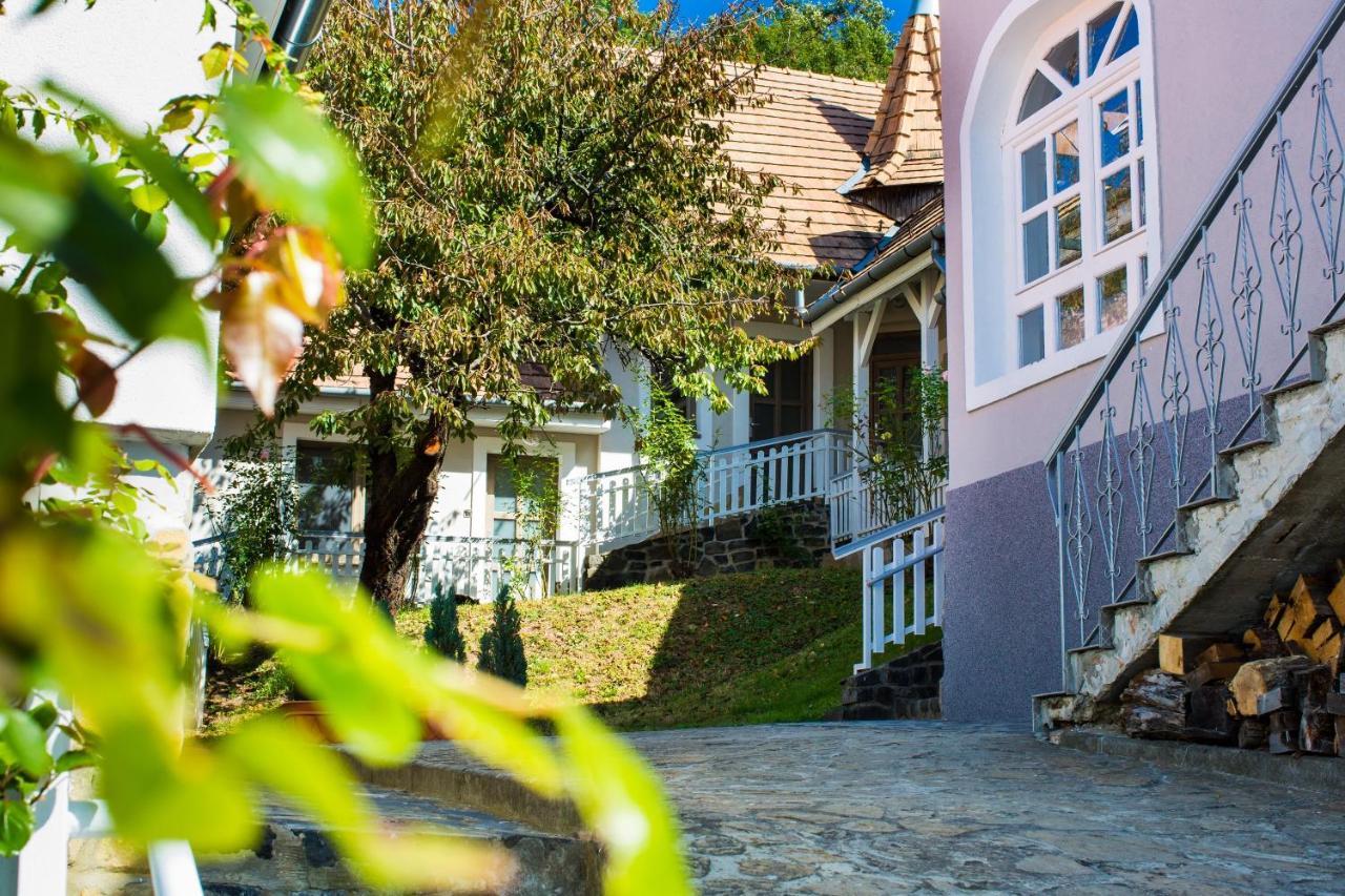 Fogadó a Két Tölgyfához Sümeg Extérieur photo