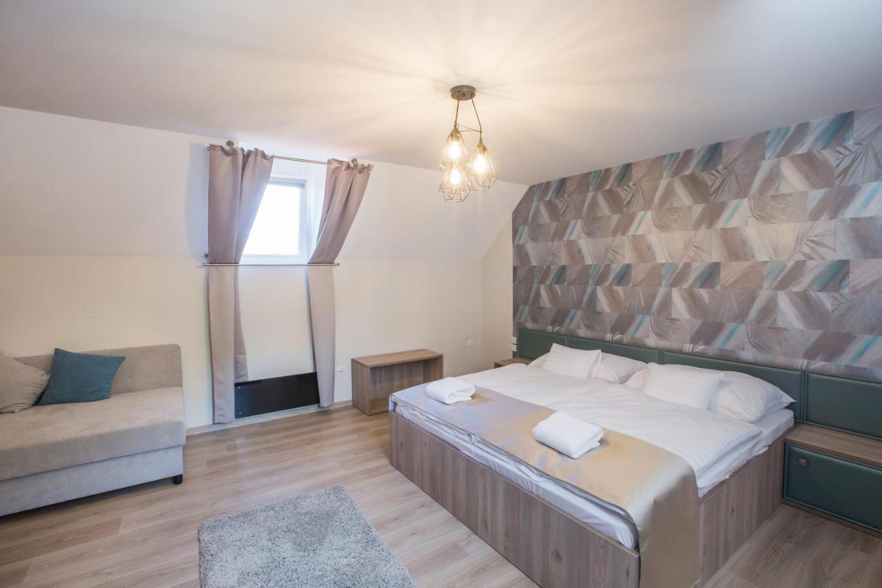 Fogadó a Két Tölgyfához Sümeg Extérieur photo